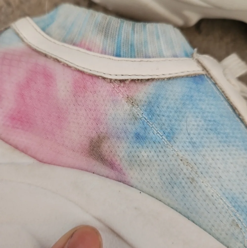 Juicy Couture Womens Deluxe Lace up Rainbow Chunky Sneaker 9